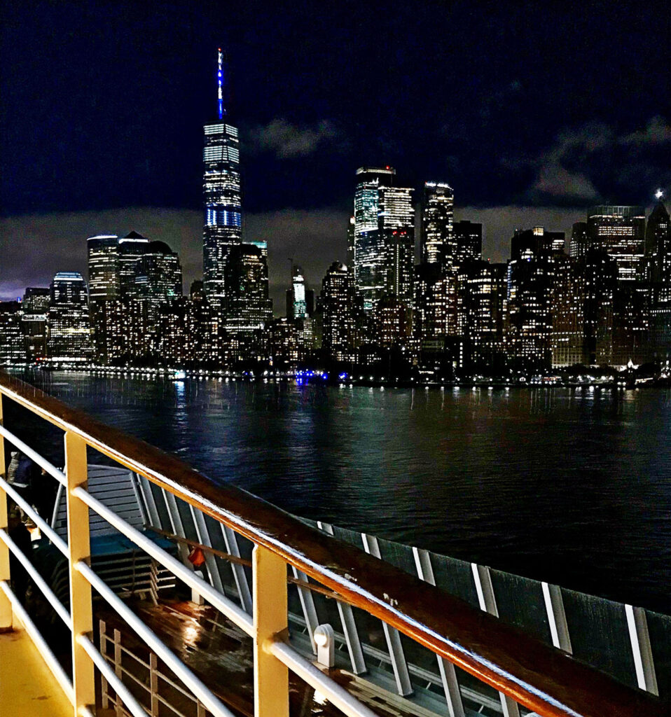 Skyline New York bei Nacht