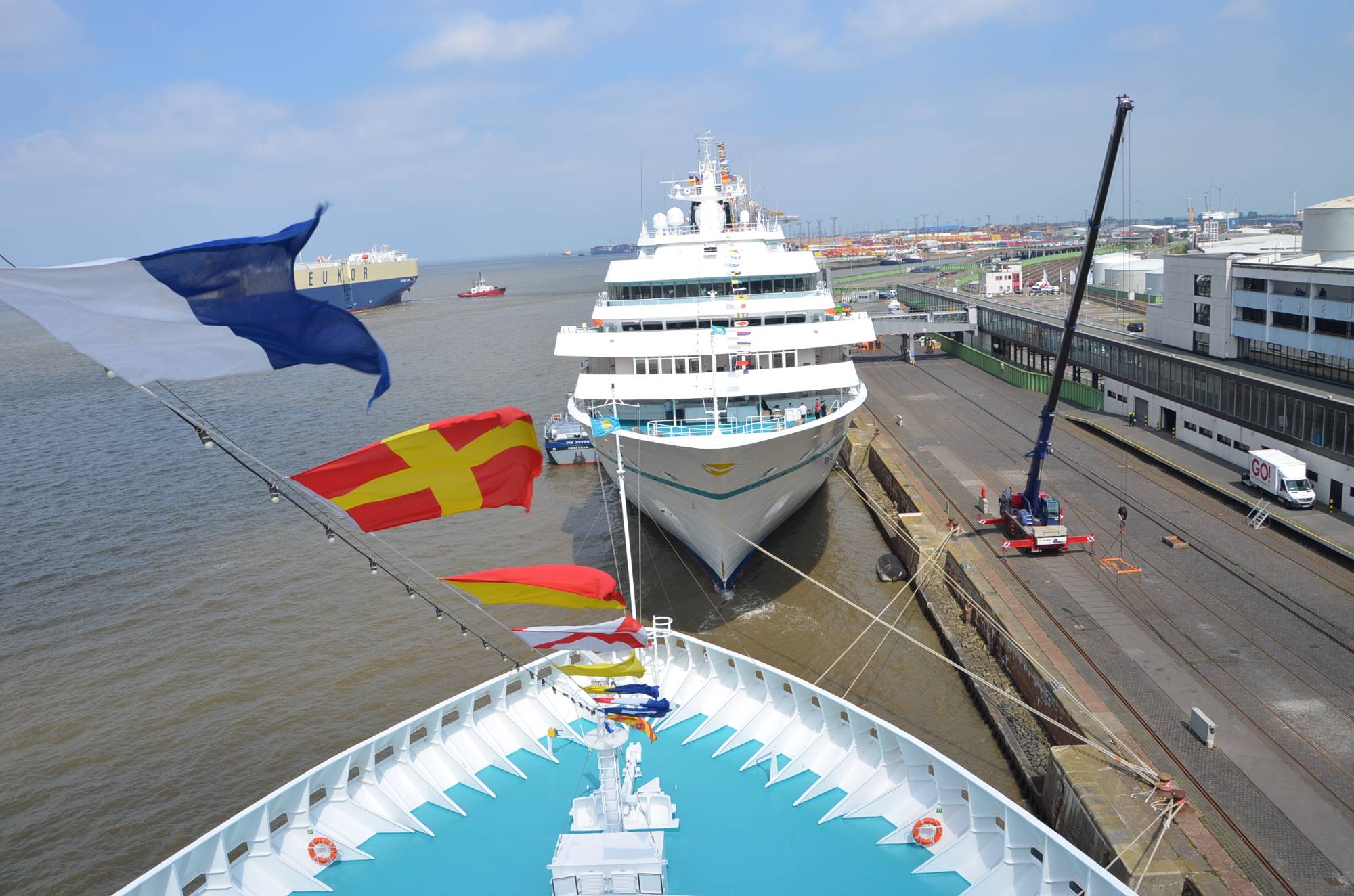 MS Artania und MS Amadea